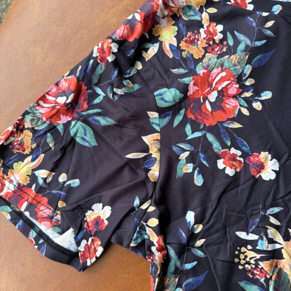 VOGRACE Womens Plus 24W/3XL Top Summer Short Sleeve T-Shirt Casual V Neck Tunics - Picture 3 of 4